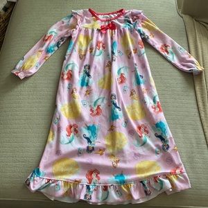 Disney princess 4T Long sleeve nightgown